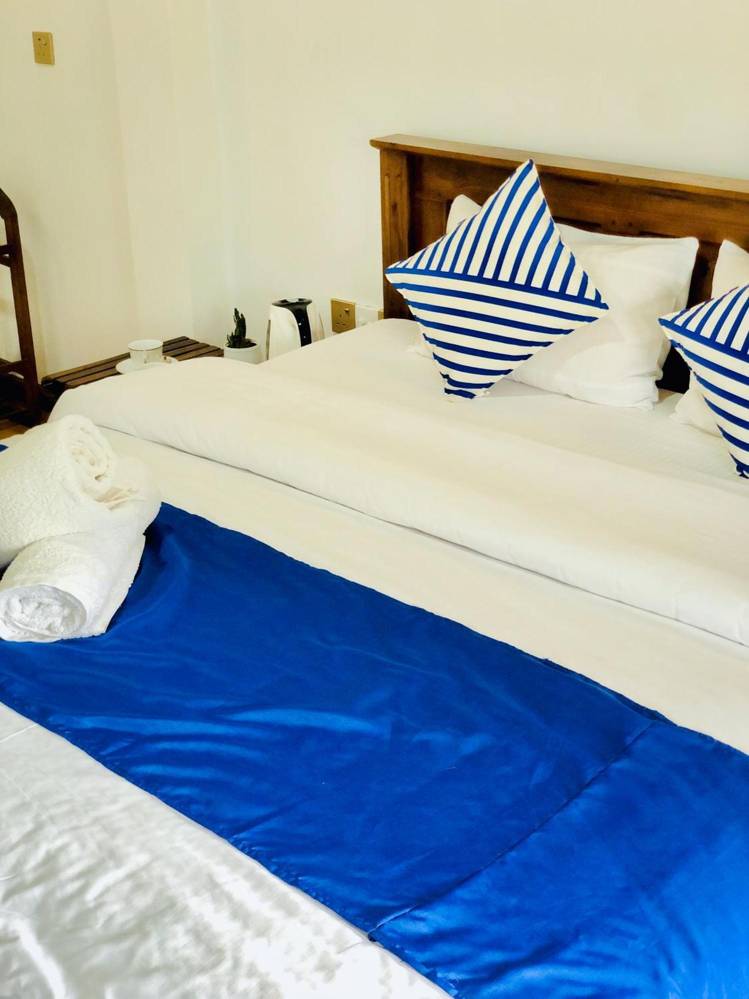Star Holiday Home นูวาราเอลิยา ภายนอก รูปภาพ