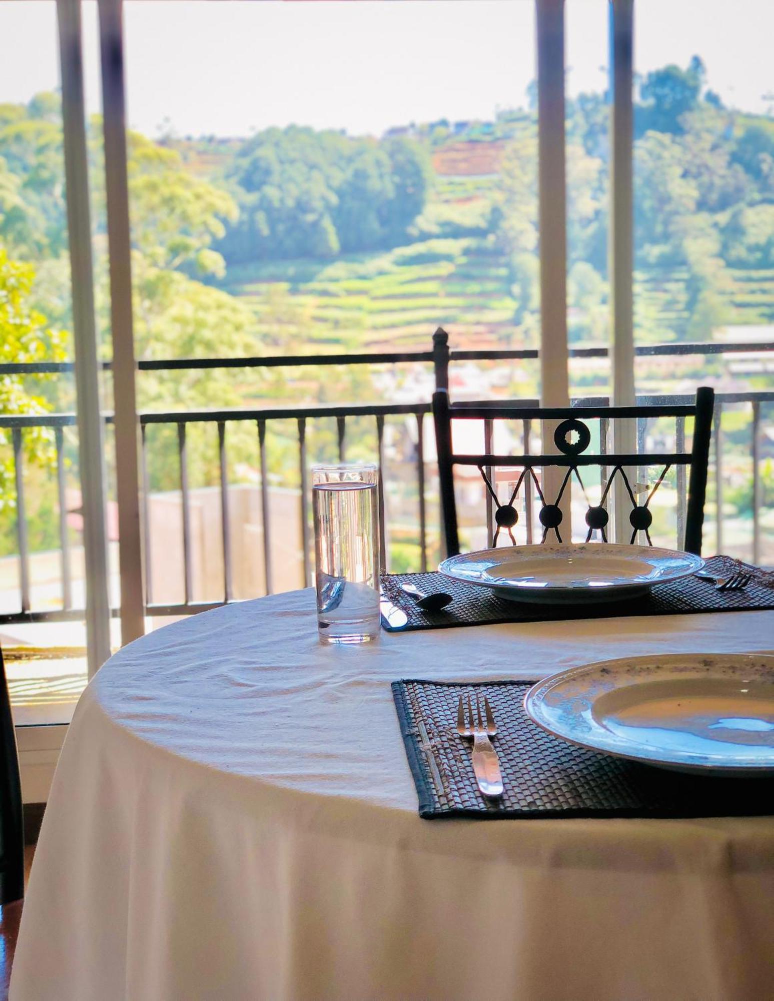Star Holiday Home นูวาราเอลิยา ภายนอก รูปภาพ