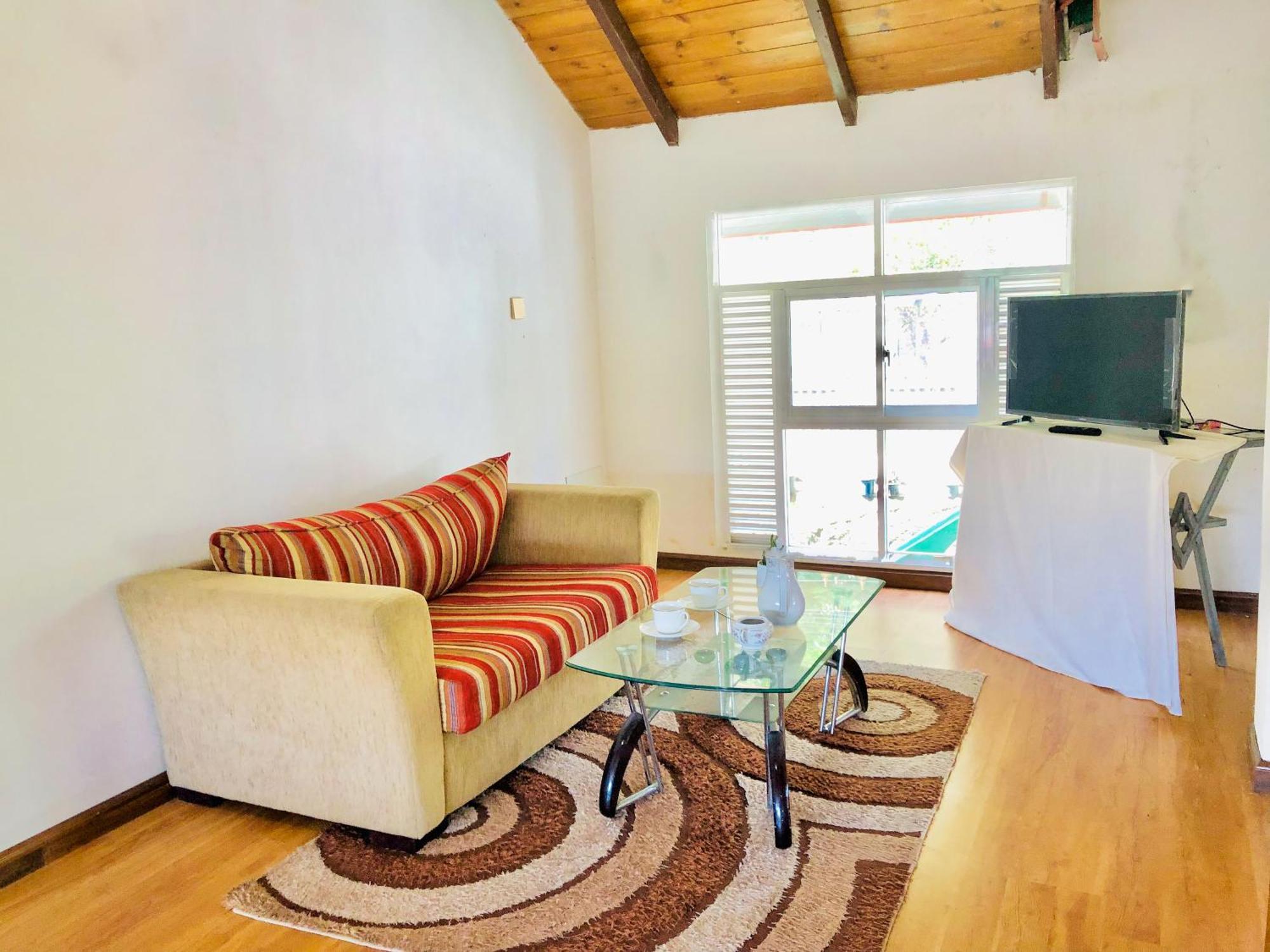 Star Holiday Home นูวาราเอลิยา ภายนอก รูปภาพ